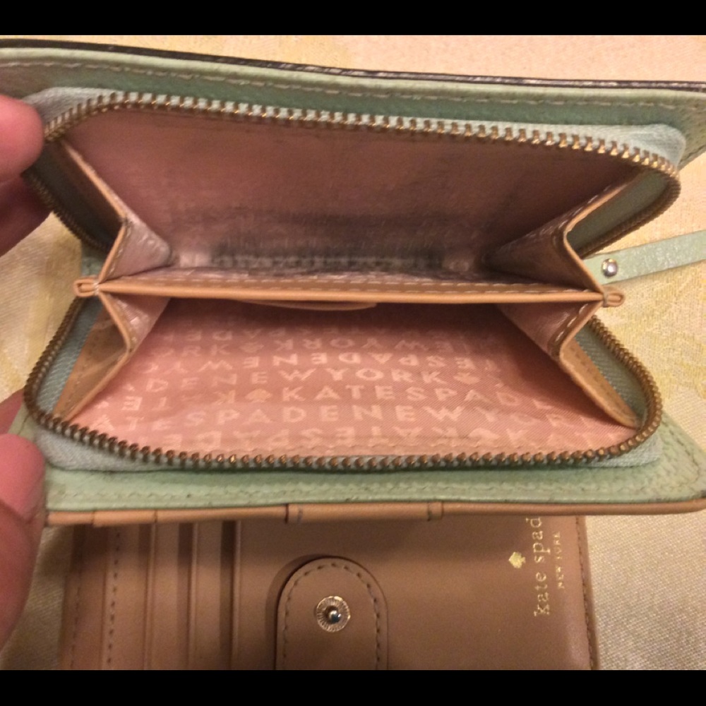 🌼Wallet - Picture 3 of 4